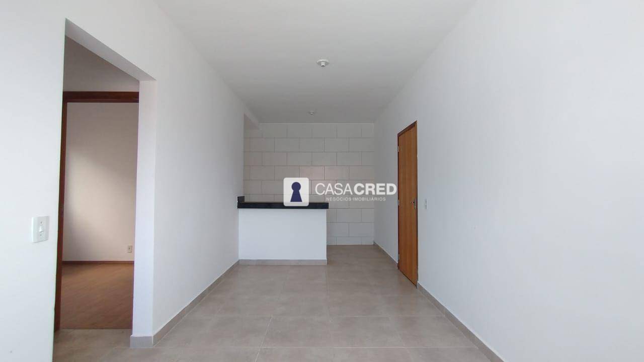 Apartamento à venda com 2 quartos, 50m² - Foto 4