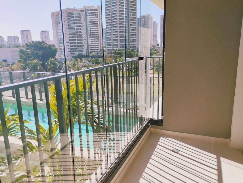 Apartamento para alugar com 2 quartos, 68m² - Foto 37