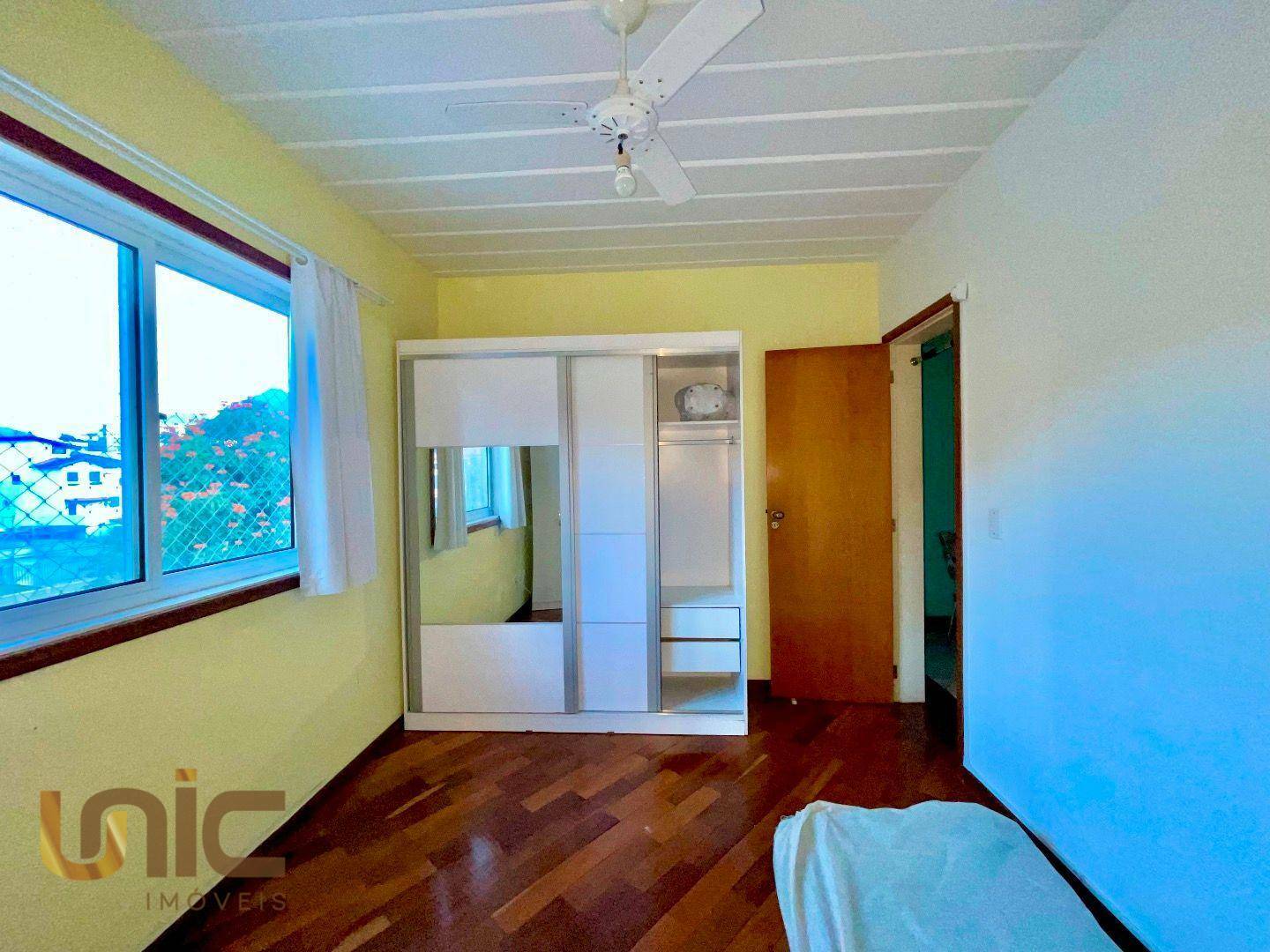 Apartamento à venda com 2 quartos, 62m² - Foto 9