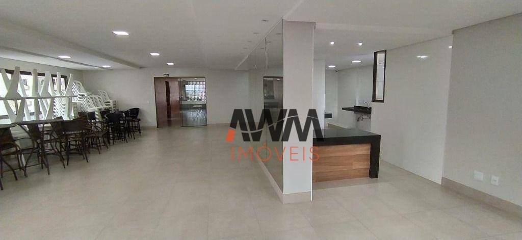 Apartamento para alugar com 4 quartos, 220m² - Foto 41