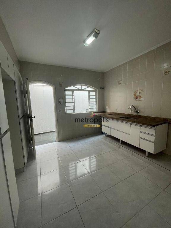 Sobrado à venda com 6 quartos, 327m² - Foto 3