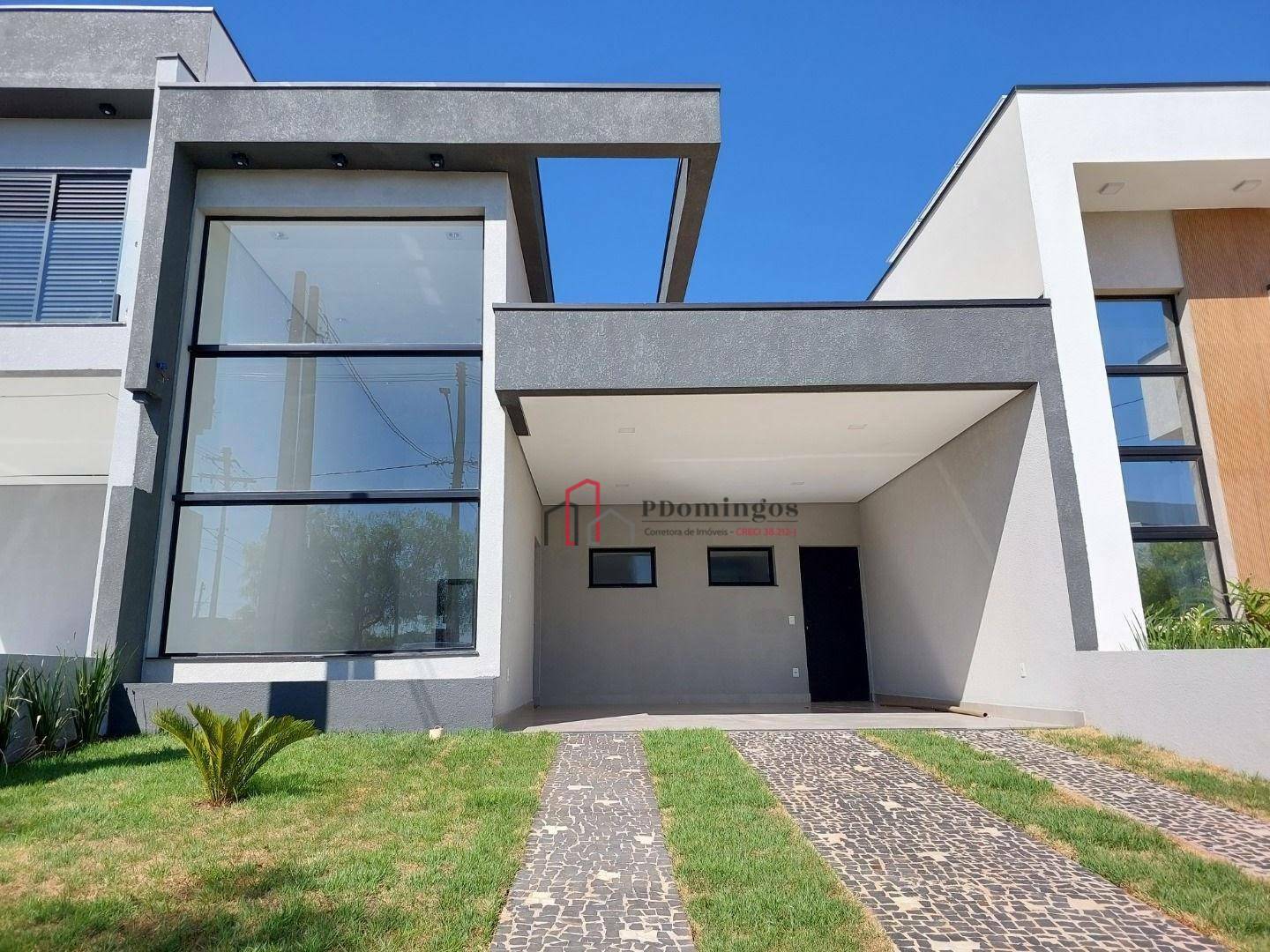 Casa de Condomínio à venda com 3 quartos, 143m² - Foto 2