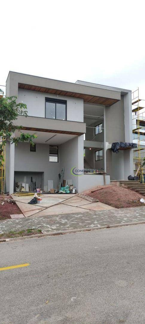 Sobrado à venda com 4 quartos, 310m² - Foto 1