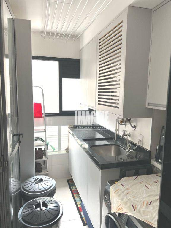 Apartamento à venda com 2 quartos, 88m² - Foto 17