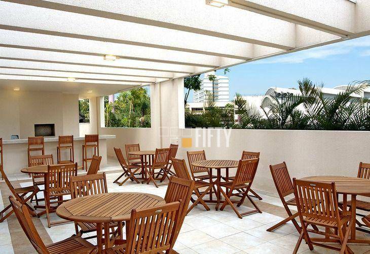 Apartamento à venda com 2 quartos, 79m² - Foto 25