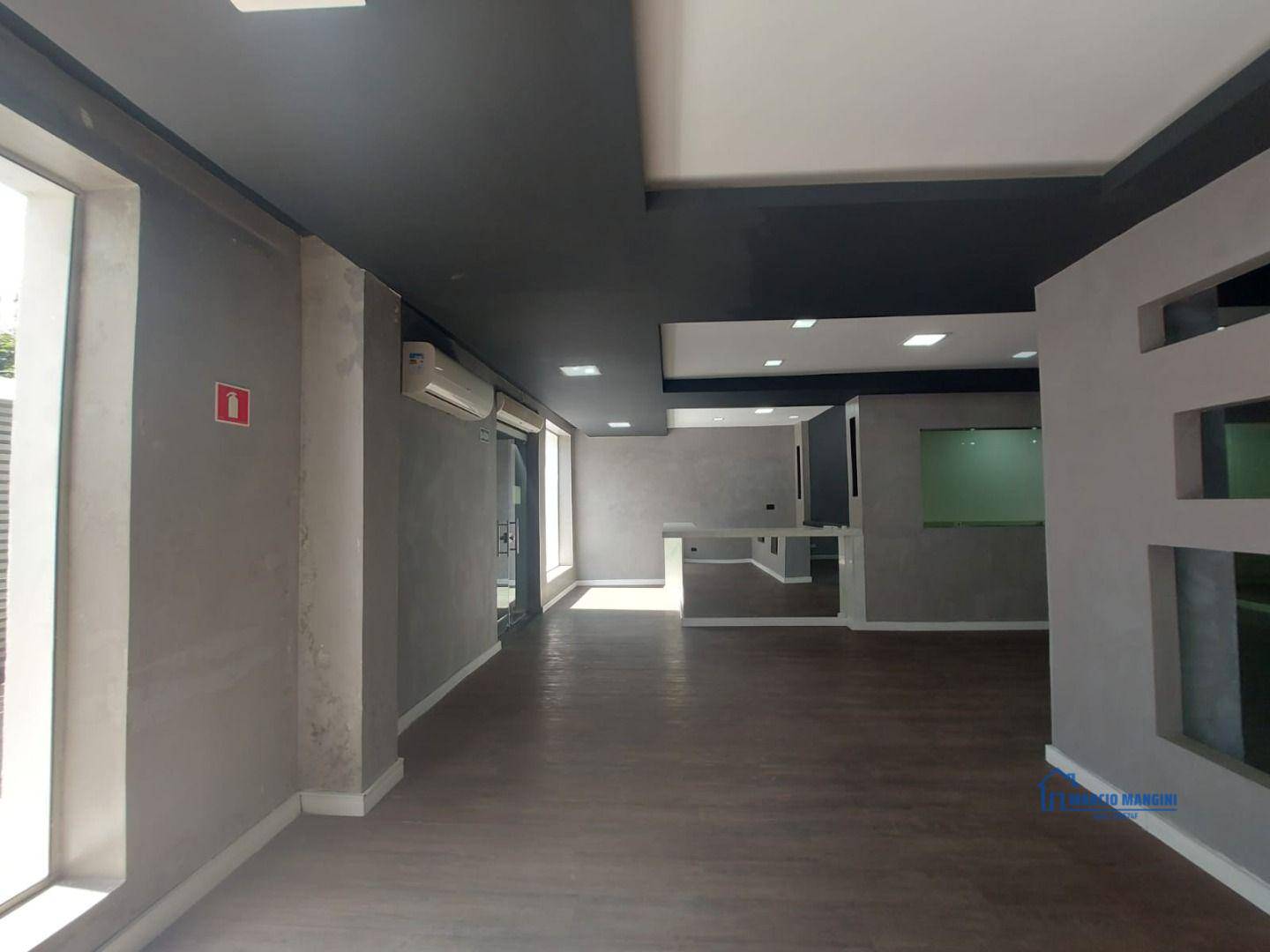 Casa para alugar com 12 quartos, 350m² - Foto 24