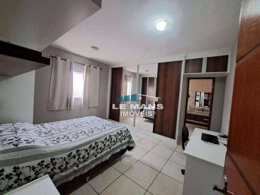 Casa à venda com 2 quartos, 120m² - Foto 15