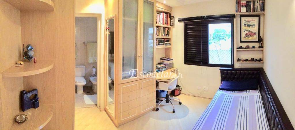 Apartamento à venda com 4 quartos, 146m² - Foto 16