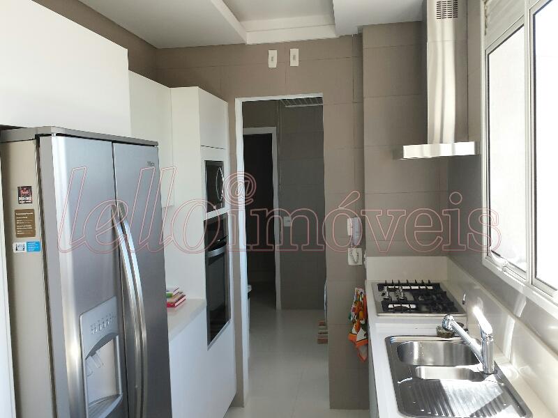 Apartamento para alugar com 3 quartos, 190m² - Foto 9