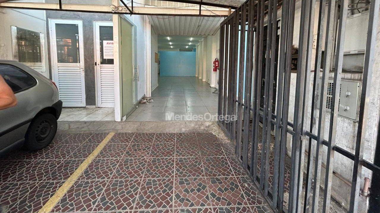 Depósito-Galpão, 140 m² - Foto 2