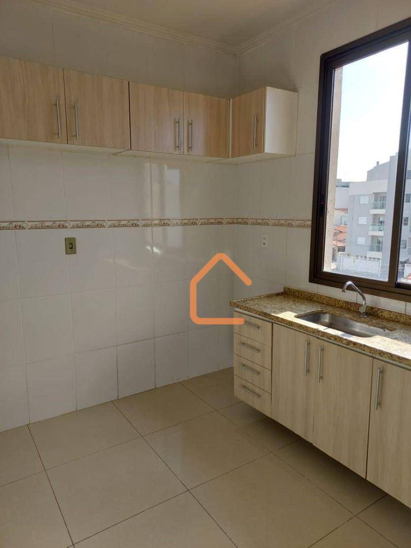 Apartamento à venda com 3 quartos, 95m² - Foto 4