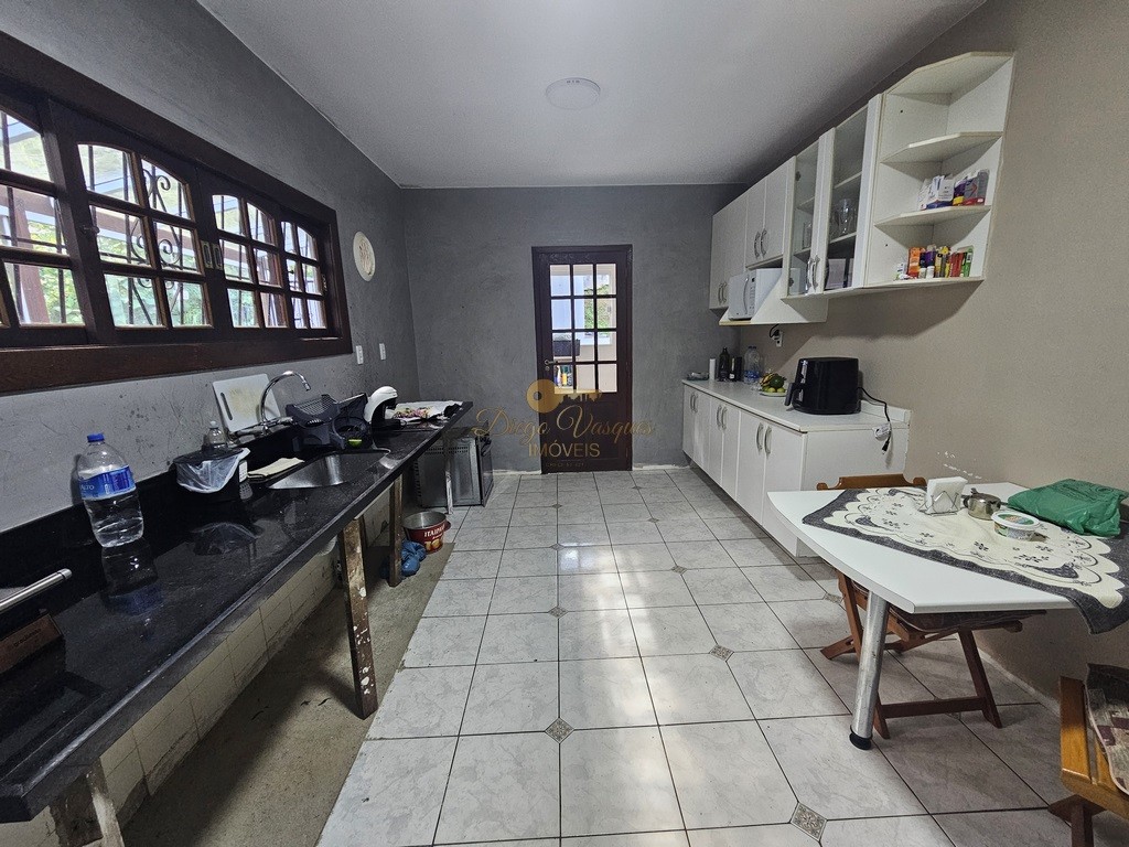 Casa à venda com 3 quartos, 160m² - Foto 25