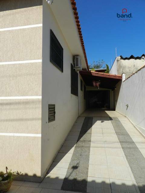 Casa à venda com 2 quartos, 190m² - Foto 4