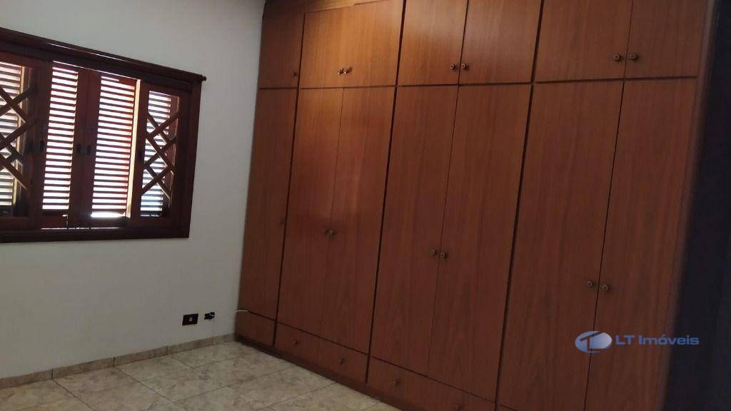 Sobrado à venda com 6 quartos, 338m² - Foto 8