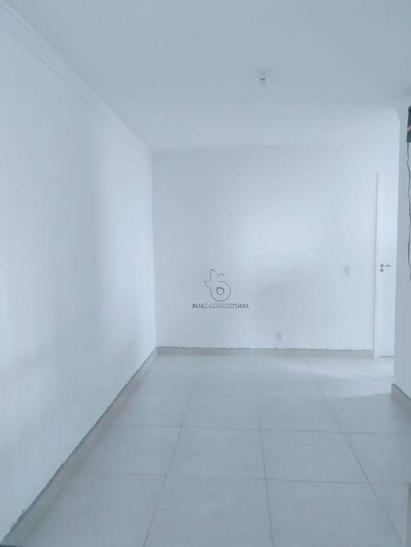 Apartamento à venda com 2 quartos, 42m² - Foto 8