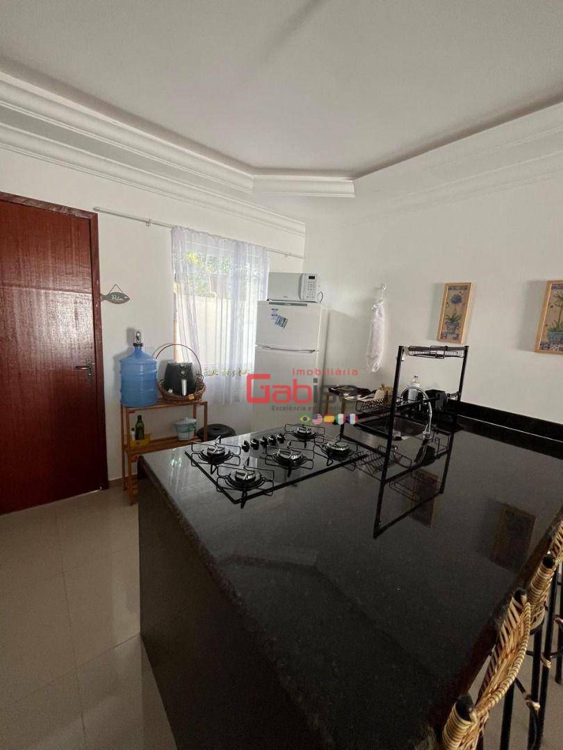 Casa à venda com 2 quartos, 70m² - Foto 6