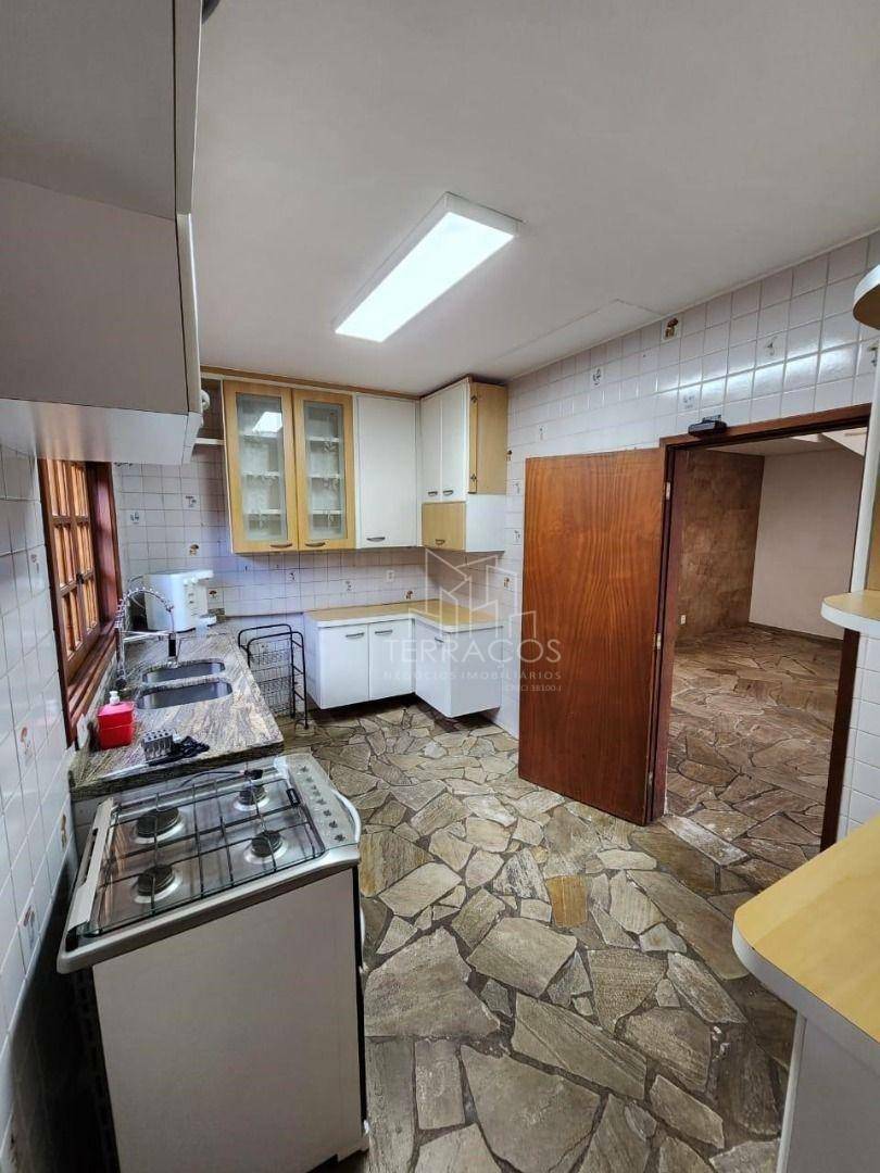 Sobrado à venda com 3 quartos, 250m² - Foto 23