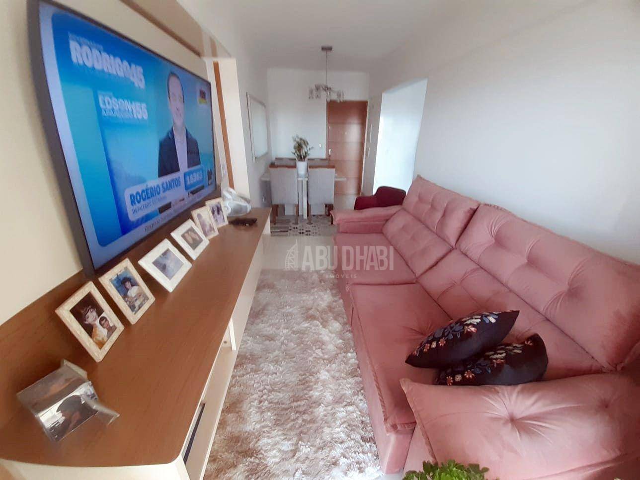 Apartamento à venda com 2 quartos, 64m² - Foto 1