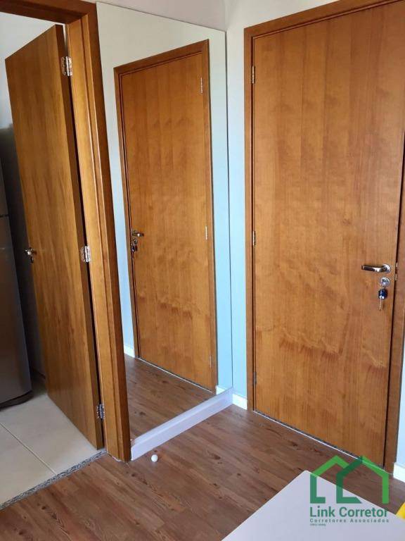 Apartamento à venda com 2 quartos, 56m² - Foto 9