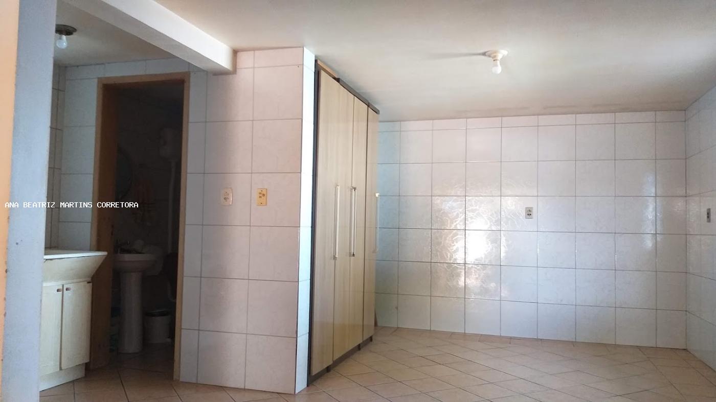 Casa à venda com 3 quartos, 360m² - Foto 6