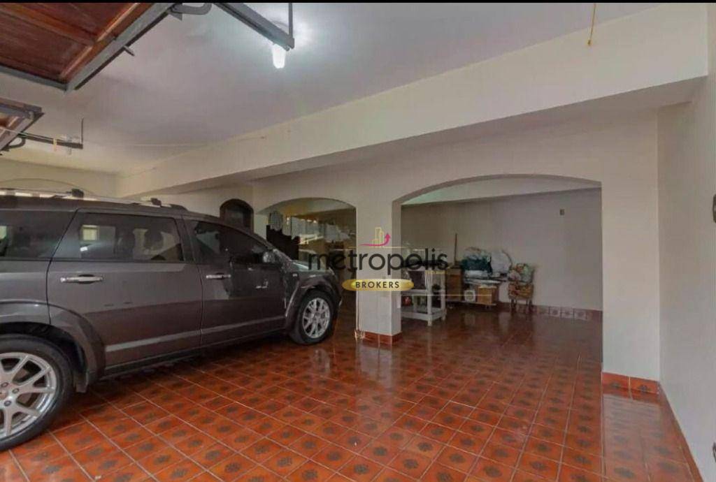 Sobrado à venda e aluguel com 5 quartos, 300m² - Foto 16