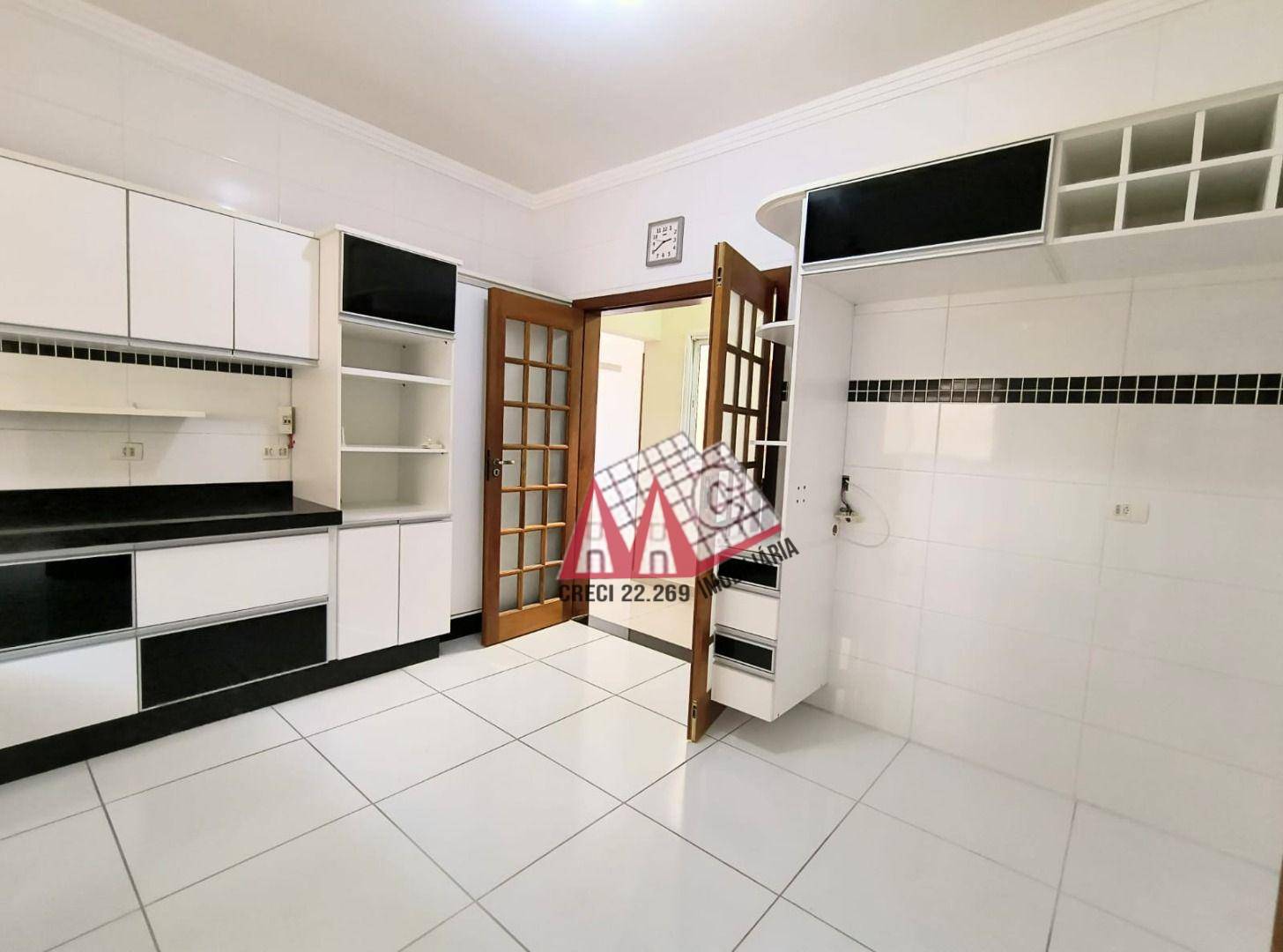 Casa para alugar com 3 quartos, 162m² - Foto 3