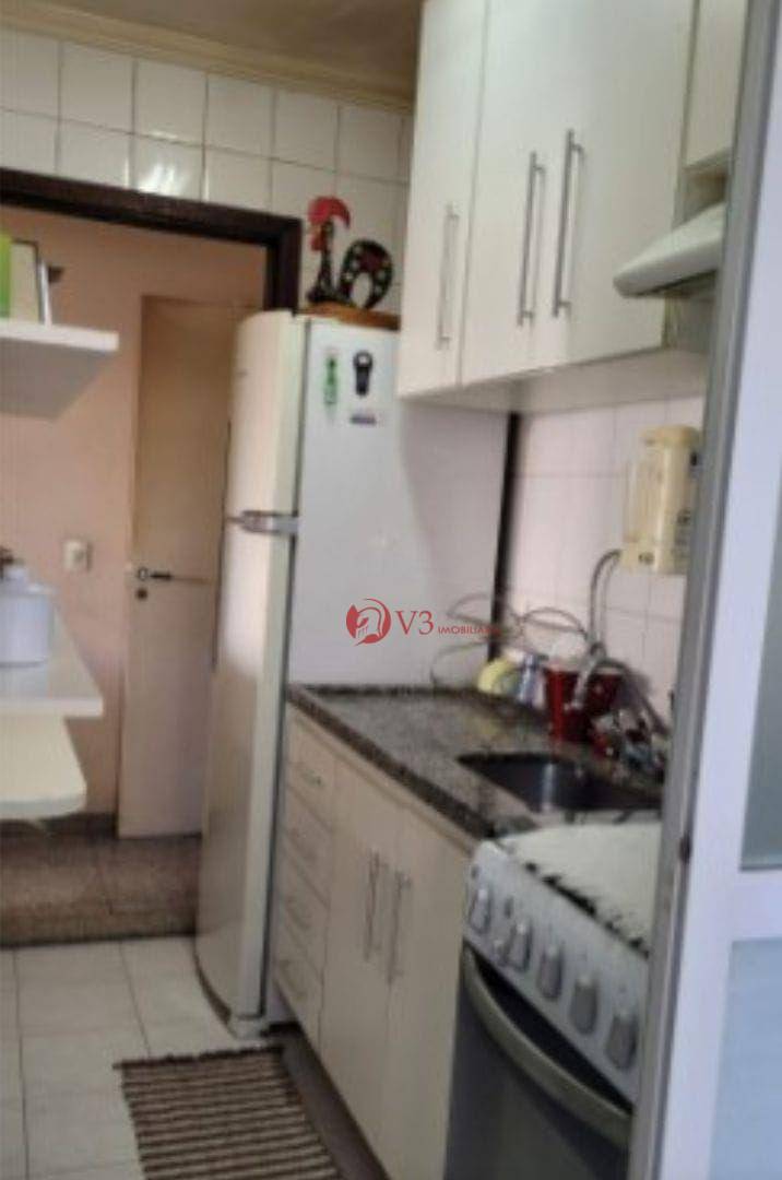 Apartamento à venda com 2 quartos, 60m² - Foto 6