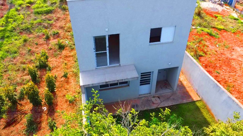 Casa à venda com 3 quartos, 200m² - Foto 29