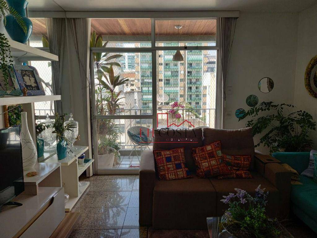 Apartamento à venda com 3 quartos, 110m² - Foto 1