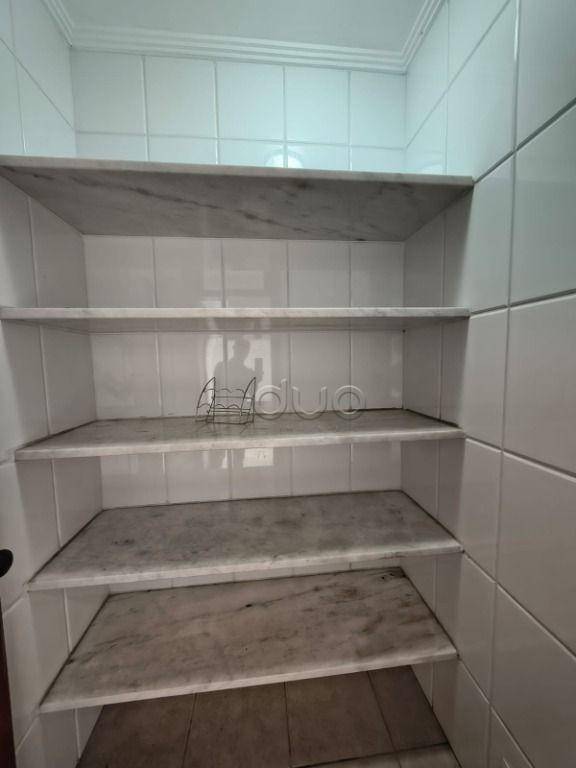 Casa de Condomínio para alugar com 3 quartos, 320m² - Foto 16