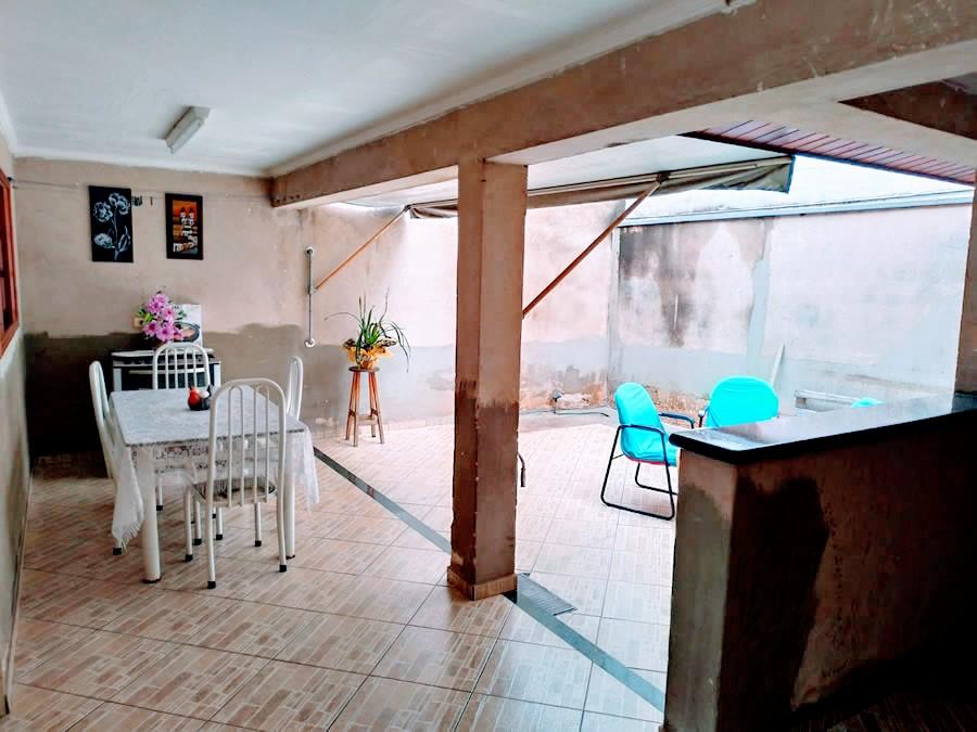 Casa à venda com 3 quartos, 150m² - Foto 11