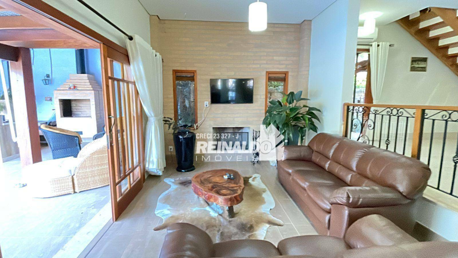 Casa de Condomínio à venda com 3 quartos, 360m² - Foto 17