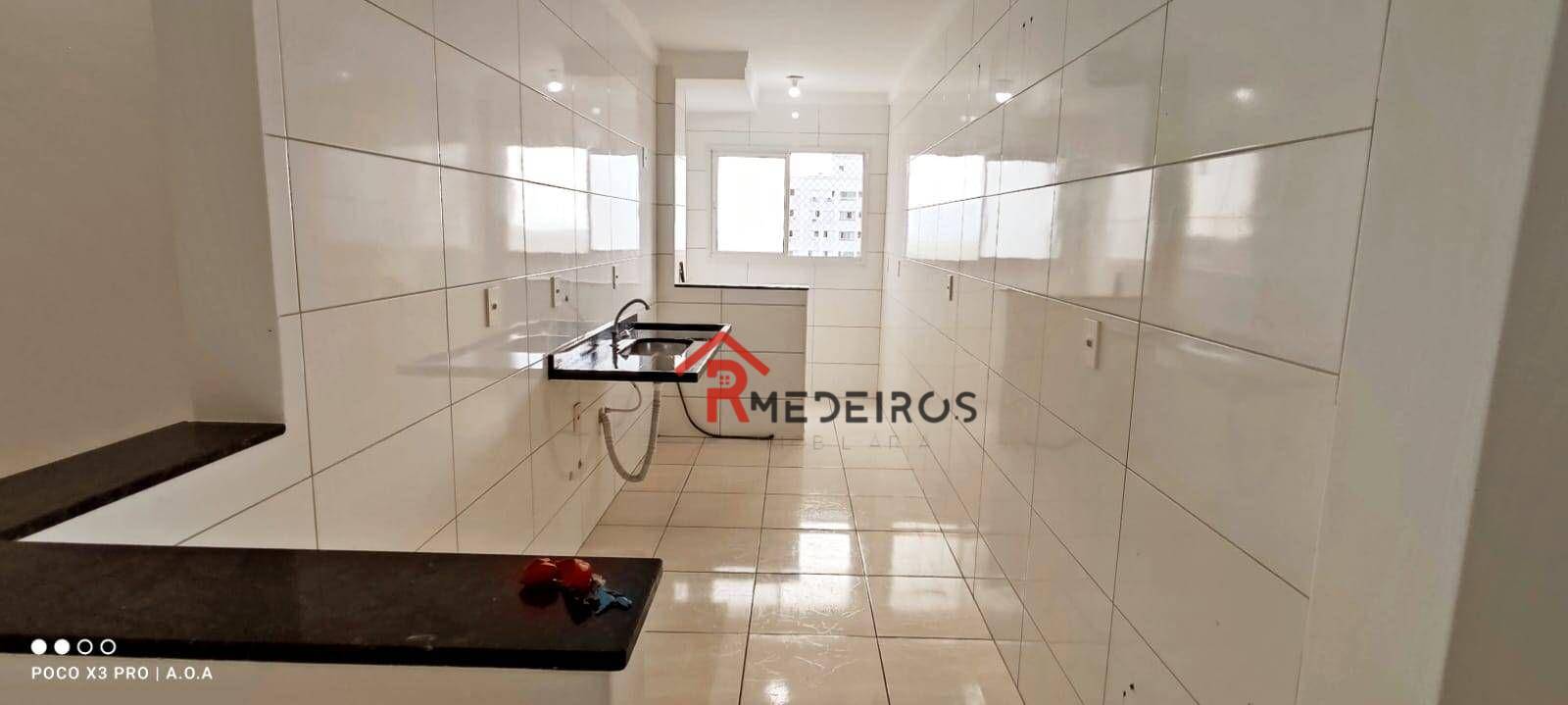 Apartamento à venda com 2 quartos, 79m² - Foto 11