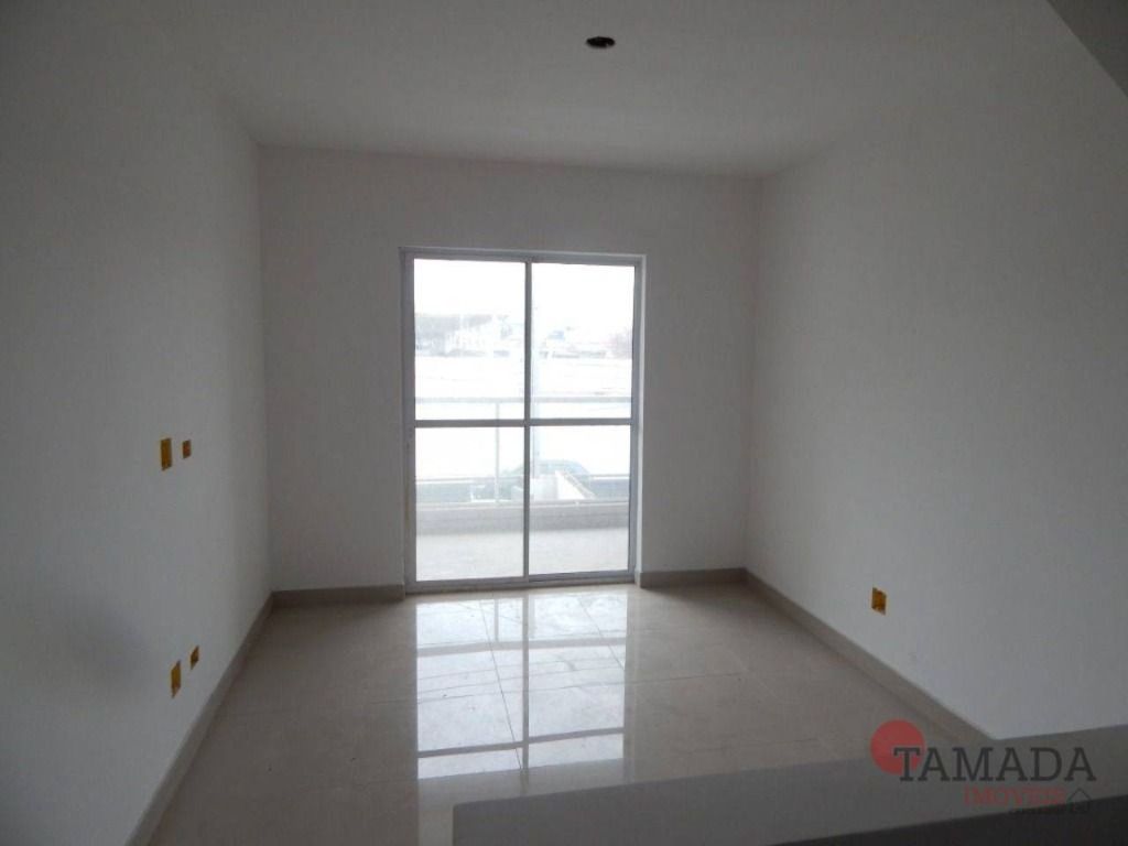 Sobrado à venda com 3 quartos, 120m² - Foto 4