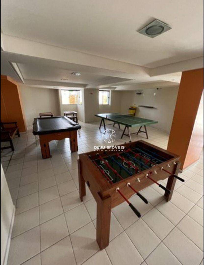 Apartamento à venda com 3 quartos, 110m² - Foto 2