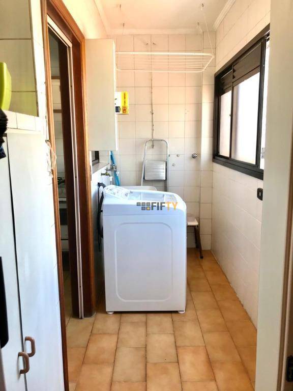 Apartamento à venda com 2 quartos, 98m² - Foto 10