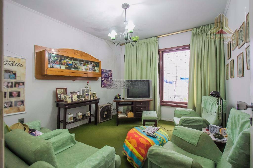 Casa à venda com 5 quartos, 350m² - Foto 3