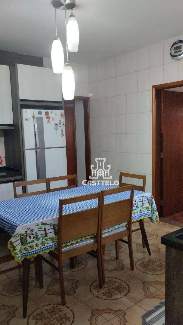 Casa à venda com 3 quartos, 120m² - Foto 8