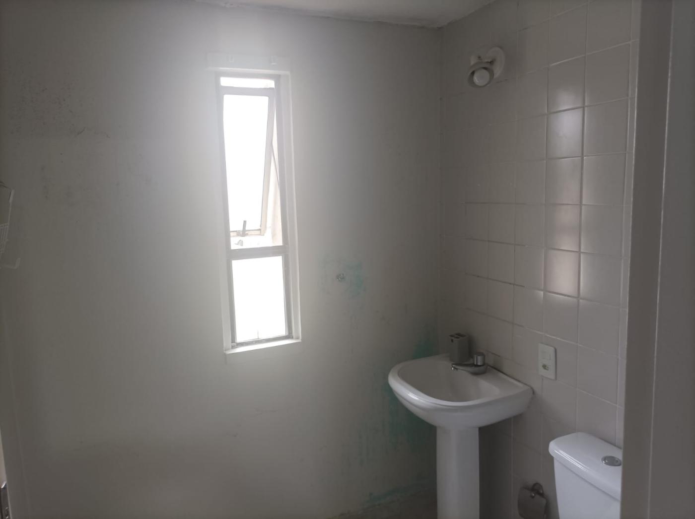 Apartamento à venda com 2 quartos, 62m² - Foto 13