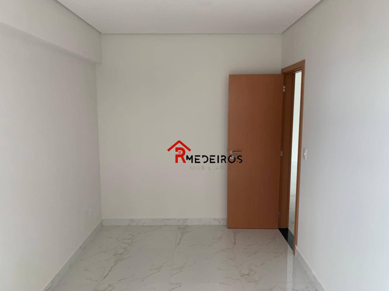 Apartamento à venda com 3 quartos, 110m² - Foto 10