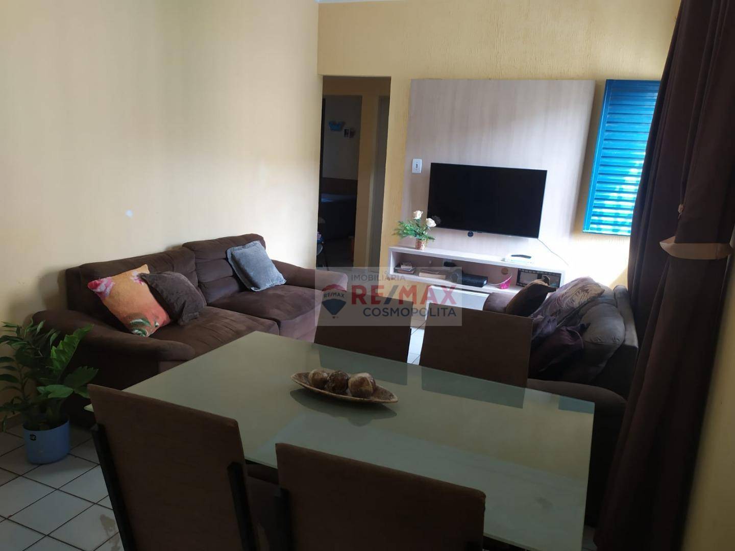 Apartamento à venda com 3 quartos, 78m² - Foto 2