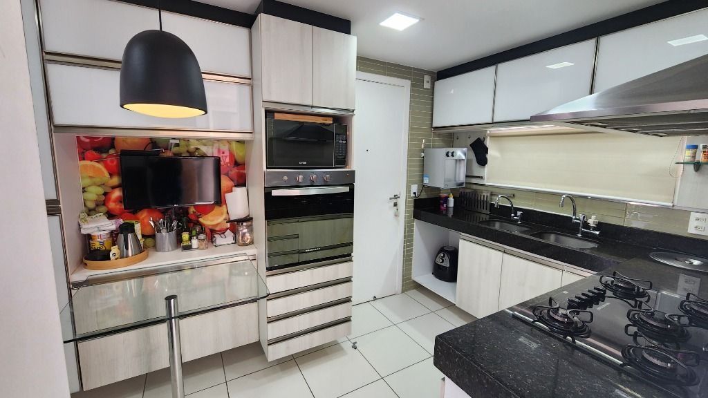 Apartamento à venda com 3 quartos, 124m² - Foto 9