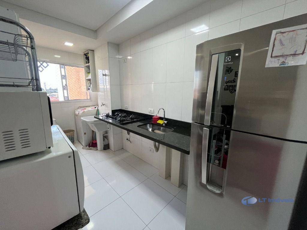 Apartamento à venda com 2 quartos, 61m² - Foto 16