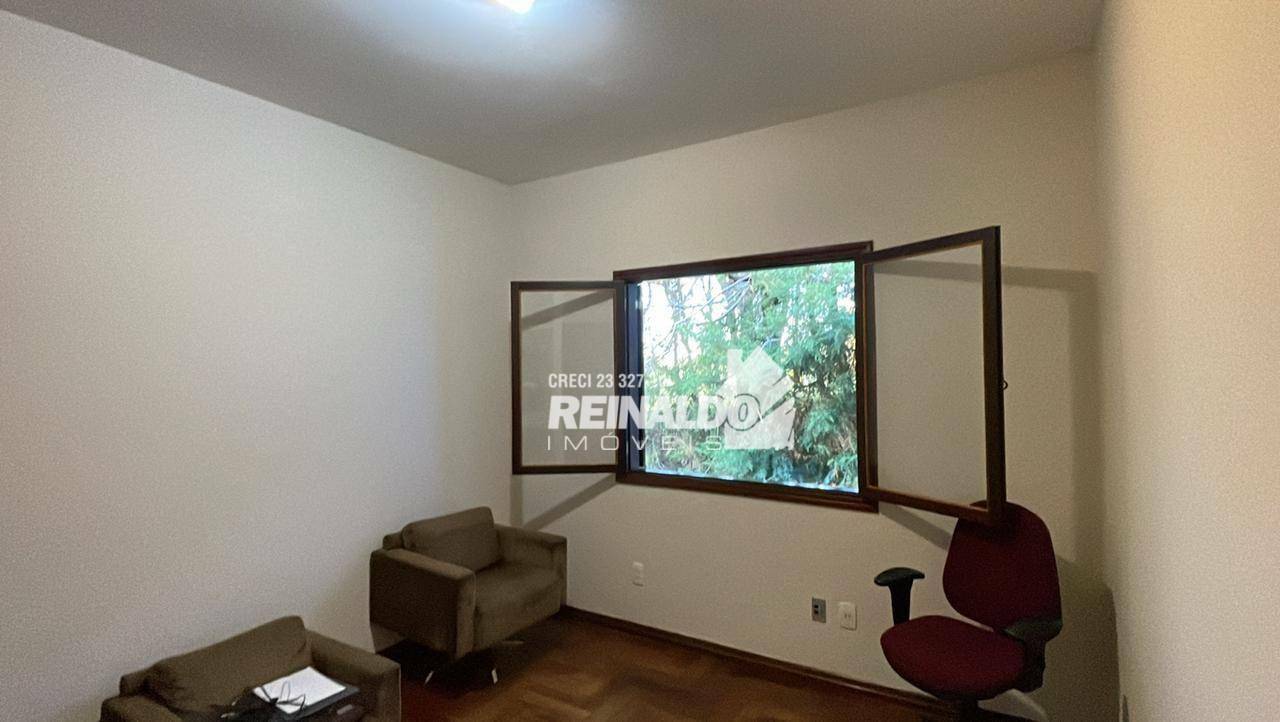 Casa de Condomínio à venda com 4 quartos, 420m² - Foto 28