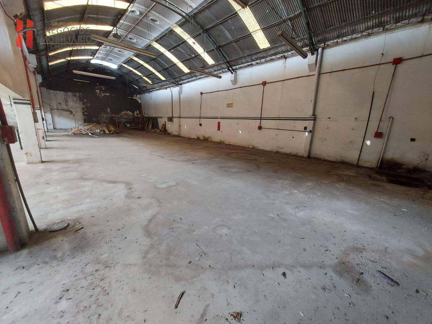 Prédio Inteiro para alugar, 800m² - Foto 3