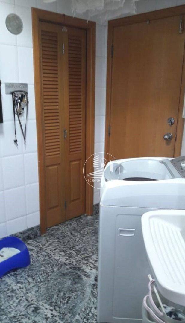 Apartamento à venda com 3 quartos, 120m² - Foto 9