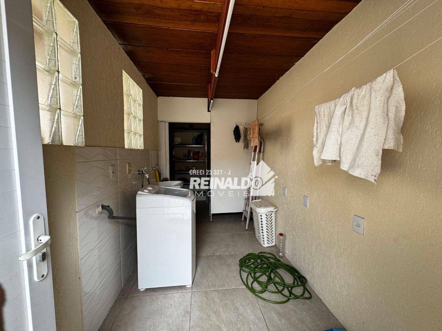 Casa de Condomínio à venda com 3 quartos, 176m² - Foto 30