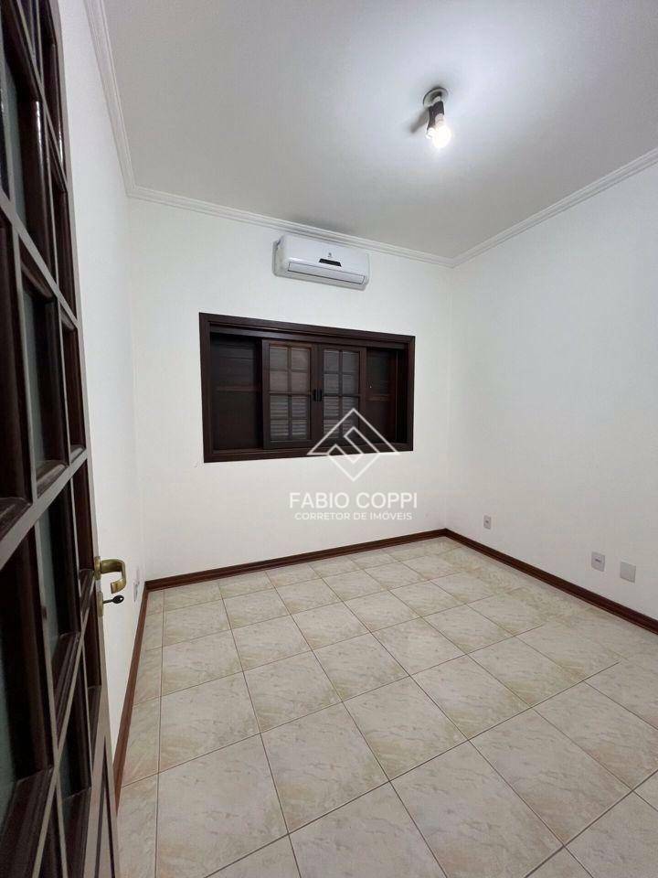 Casa de Condomínio à venda com 3 quartos, 408m² - Foto 10