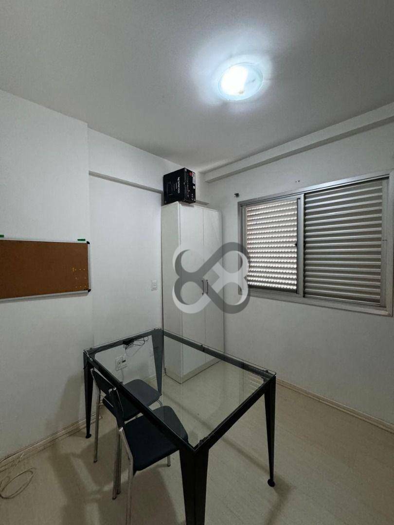 Apartamento para alugar com 4 quartos, 96m² - Foto 13