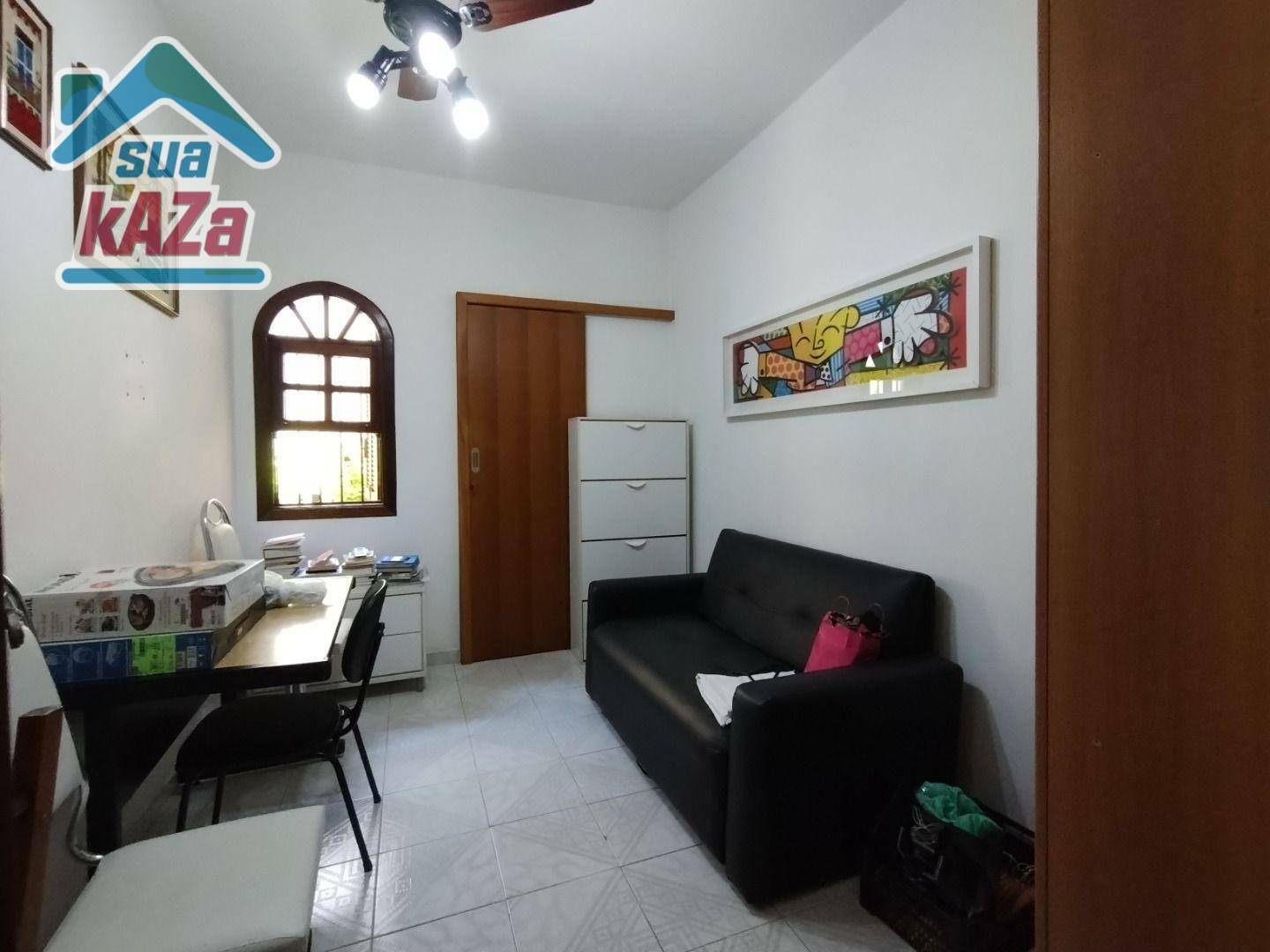 Casa à venda com 3 quartos, 161m² - Foto 14